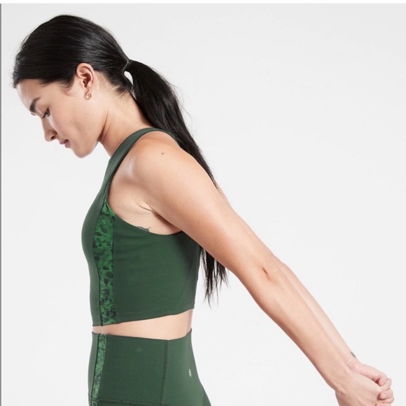 ATHLETA Conscious Crop Serene Green Workout Bra Top M - Picture 3 of 9